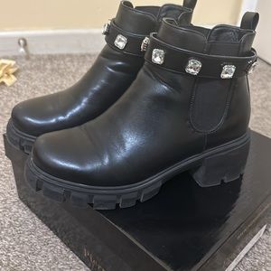 Pierre Dumas Black Booties . Size 7.5 (i am usually an 8 but these fit perfect)